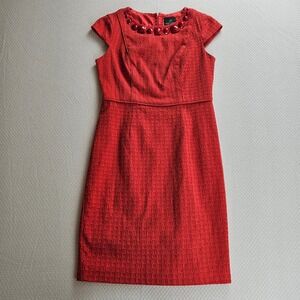 Adrianna Papell Red Textured Gem Neckline Cap Sleeve Sheath Dress 6P Old Money